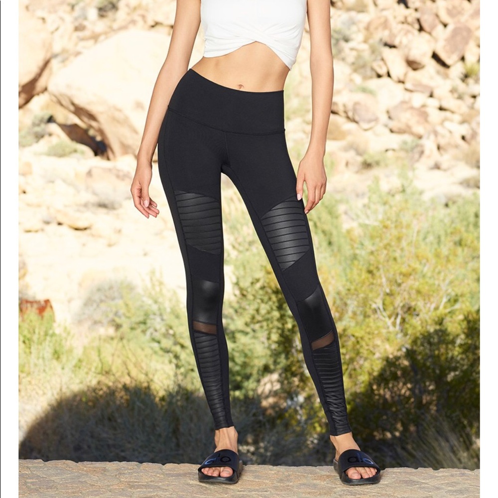 Alo Yoga Hi Waisted Moto Leggings
